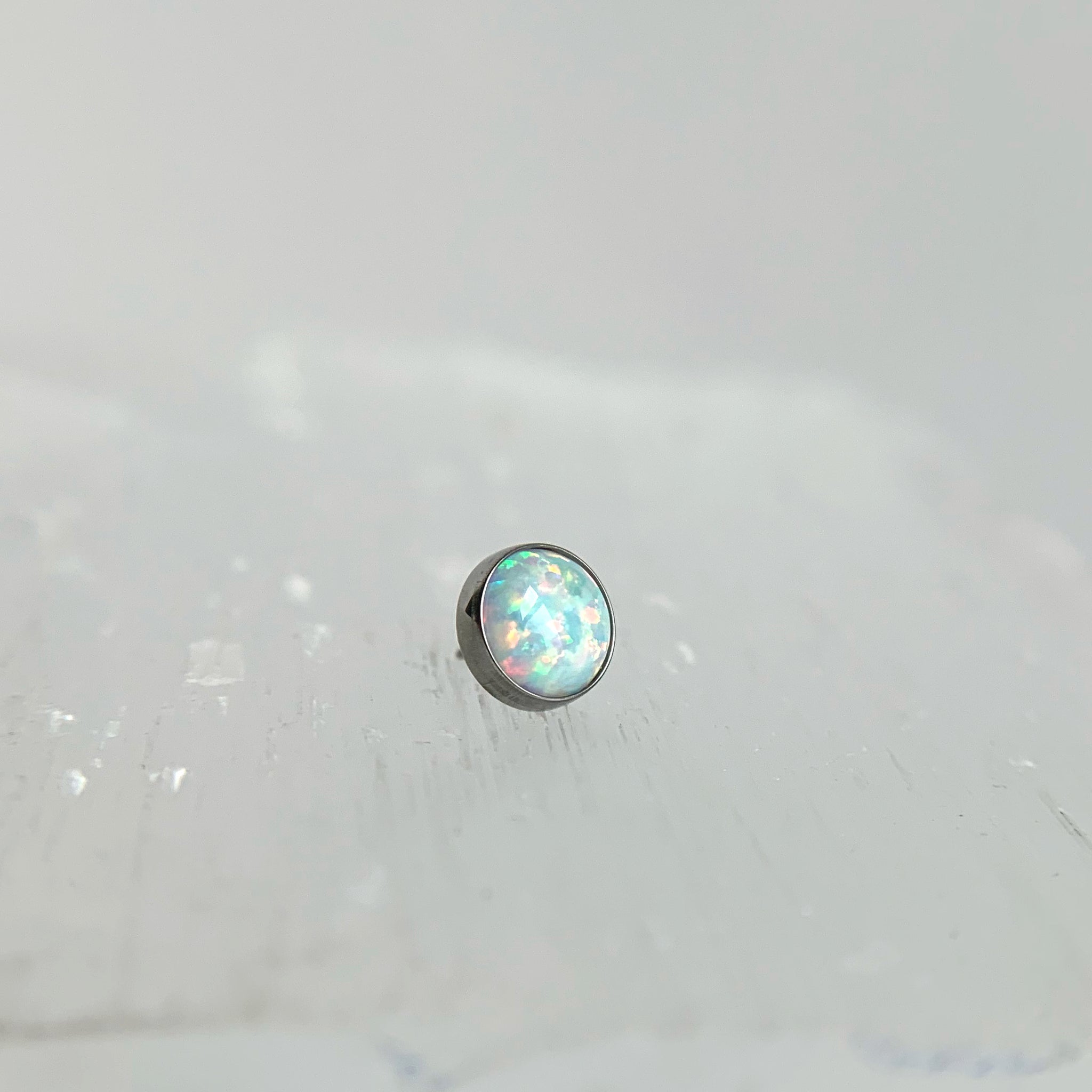 Bezel Setting with Synthetic Opal or Cabochon Threadless End