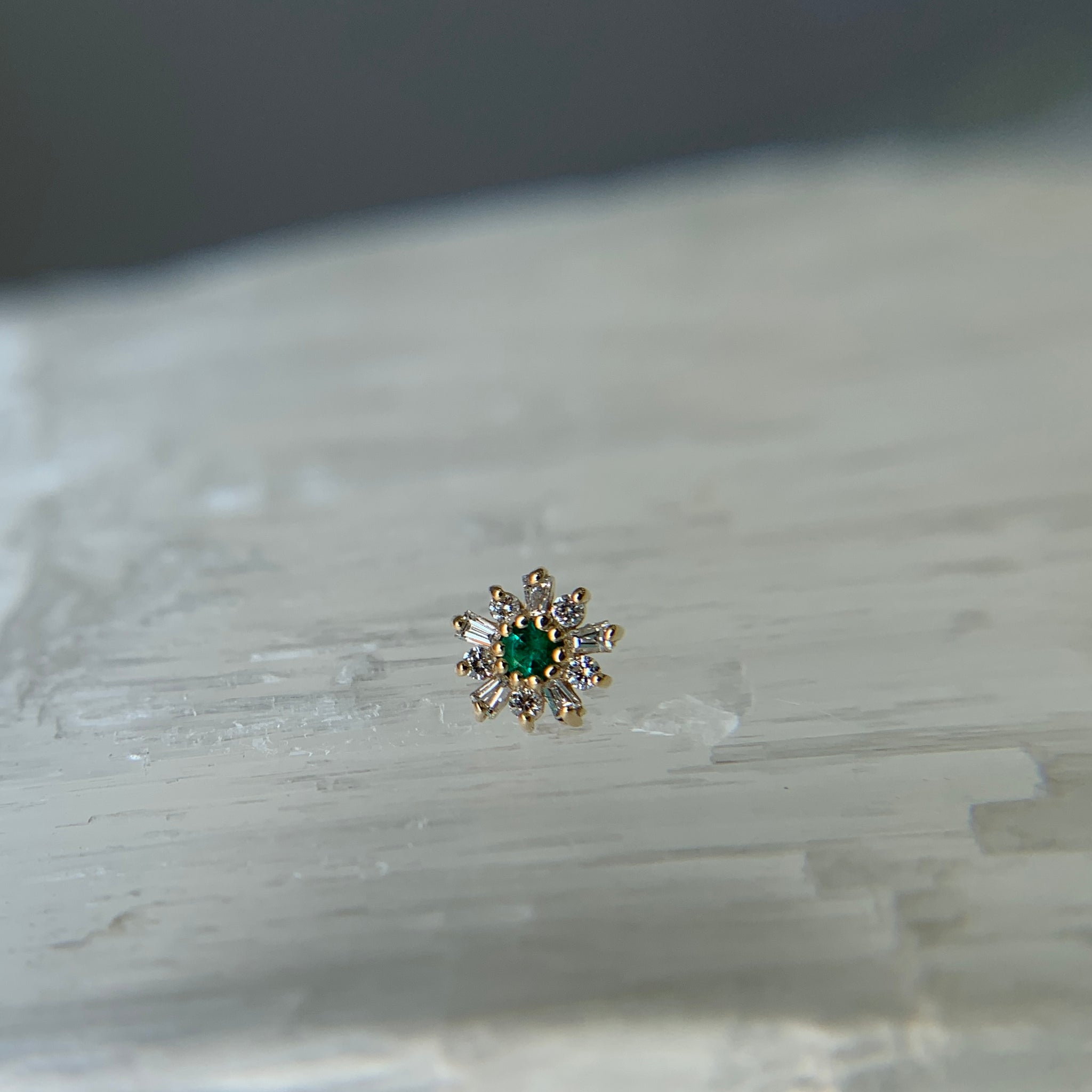 アクセサリー BVLA Beaded Trillion Seafoam Tourmaline BVLA - Body Vision Beaded Trillion Threaded End in Gold with