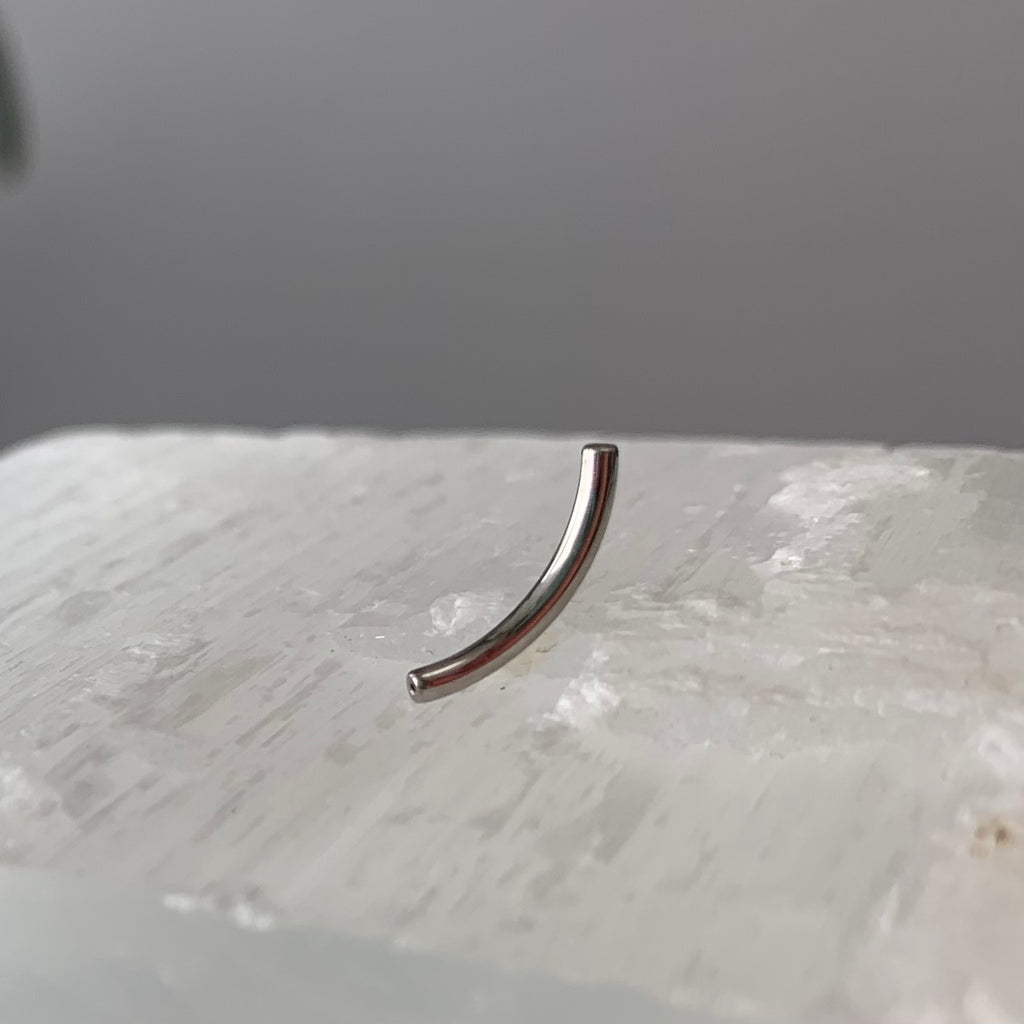 Float Vertically Labrets Vertical Labret Jewelry – Brilliance Piercing